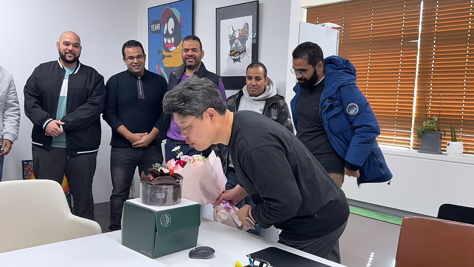 B-day Party for Prof. Kim 🥳