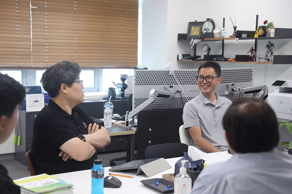 UCNP Lab seminar with Dr. CH Lee from Columbia Univ.