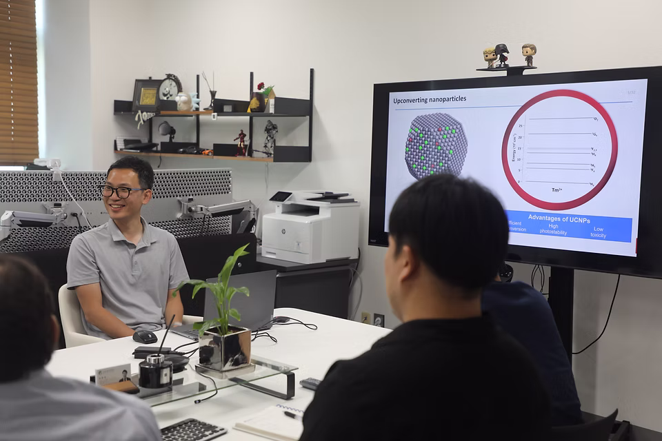 UCNP Lab seminar with Dr. CH Lee from Columbia Univ.