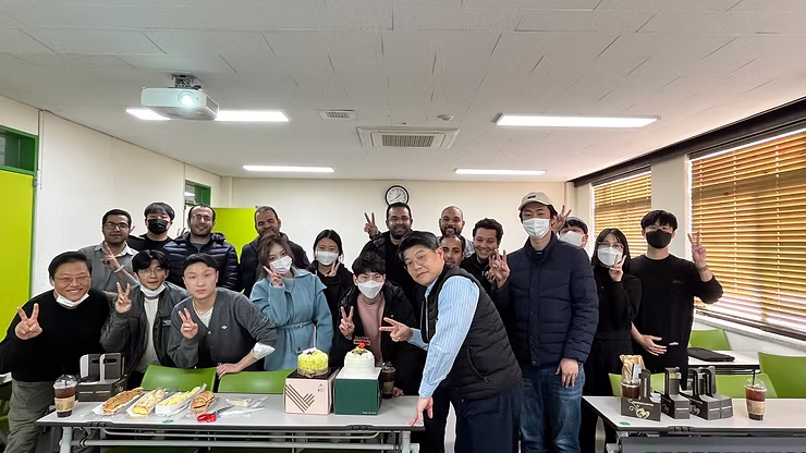 B-day Party for Prof. Kim 🥳